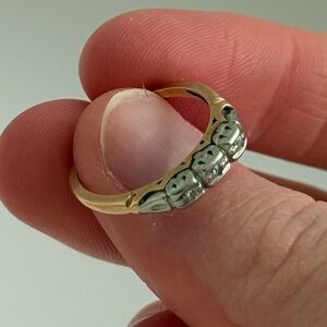 14K WHITE & YELLOW GOLD & Diamond Ring